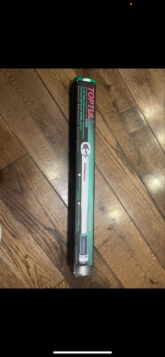 Динамометричен ключ toptul