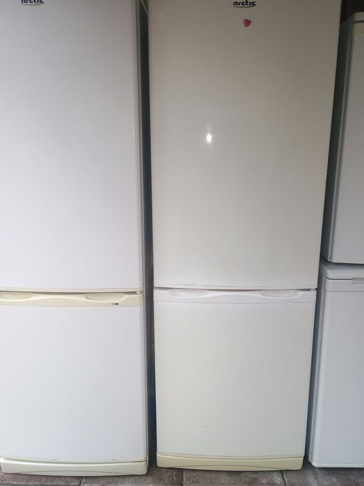 Frigider tip combină frigorifică Gorenje 2/3 sertare congelator