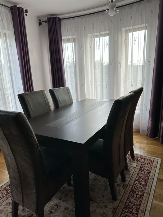 De vanzare masa cu 6 scaune