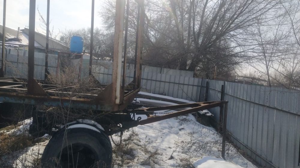 Продам прицеп. На камазовском ходу.