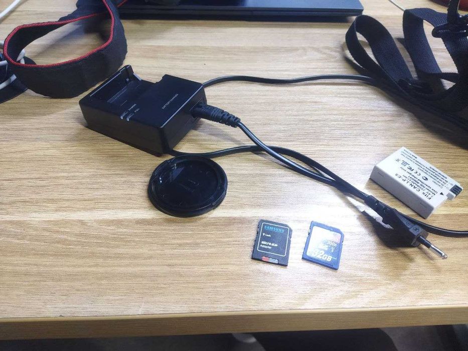 Canon 600D + 18-55mm