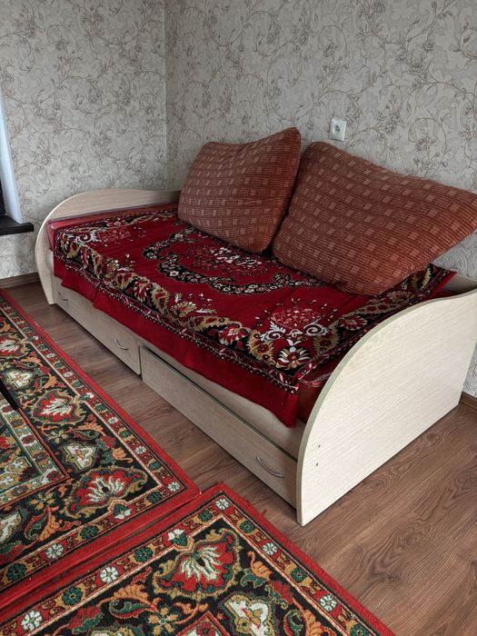 Кровать+Матрас Срочно