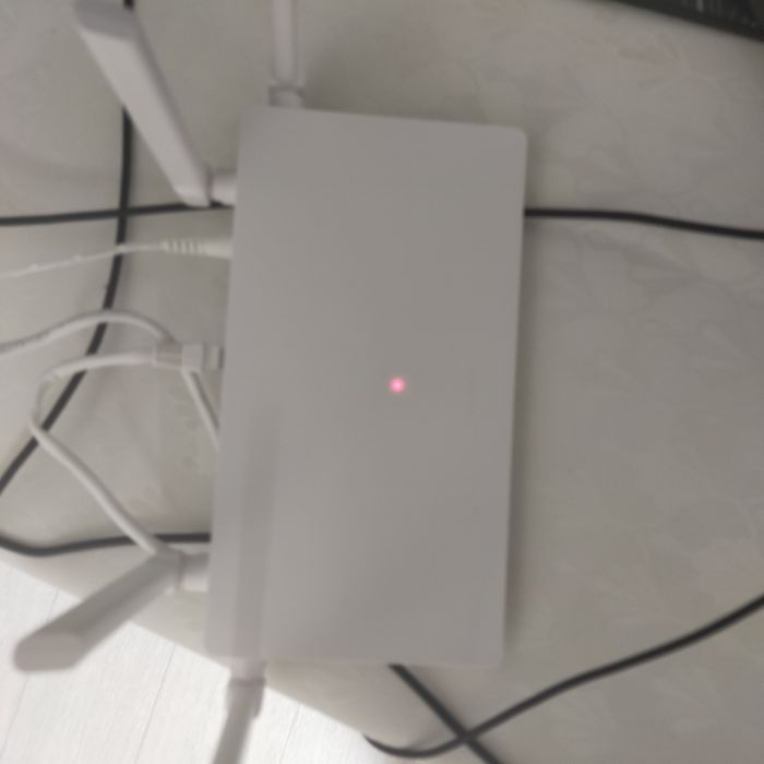 Продам новый роутер