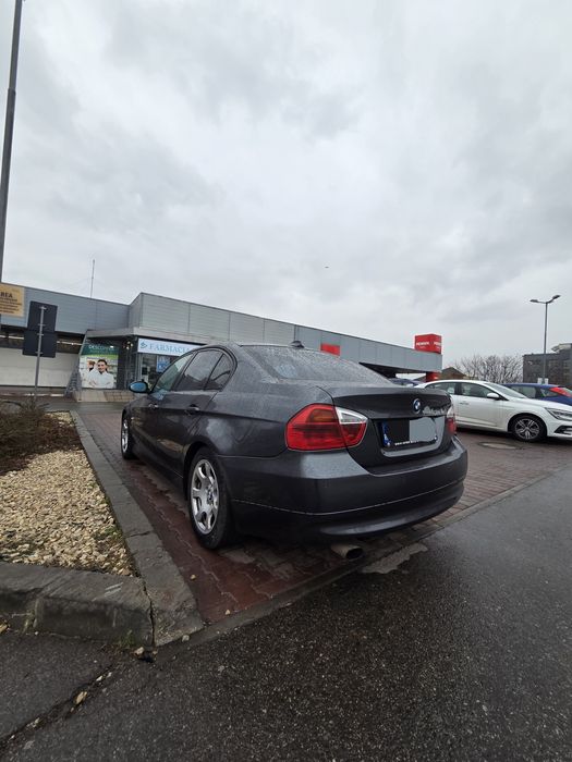 BMW 3 Series 2005 — imagine 4