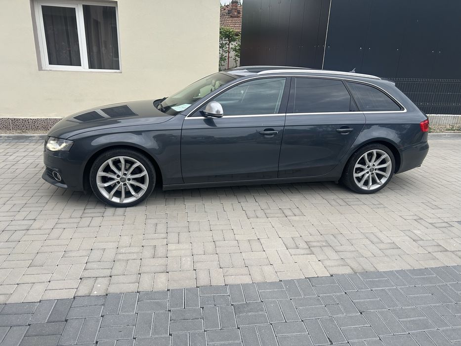 Vand Audi A4 b8 Avant