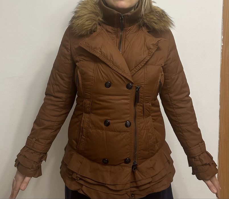 Продам женскую куртку