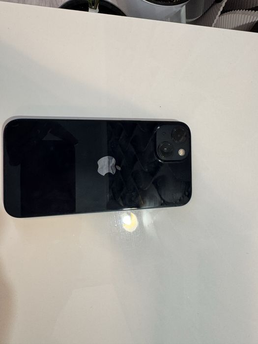 Продам iphone 13 128gb