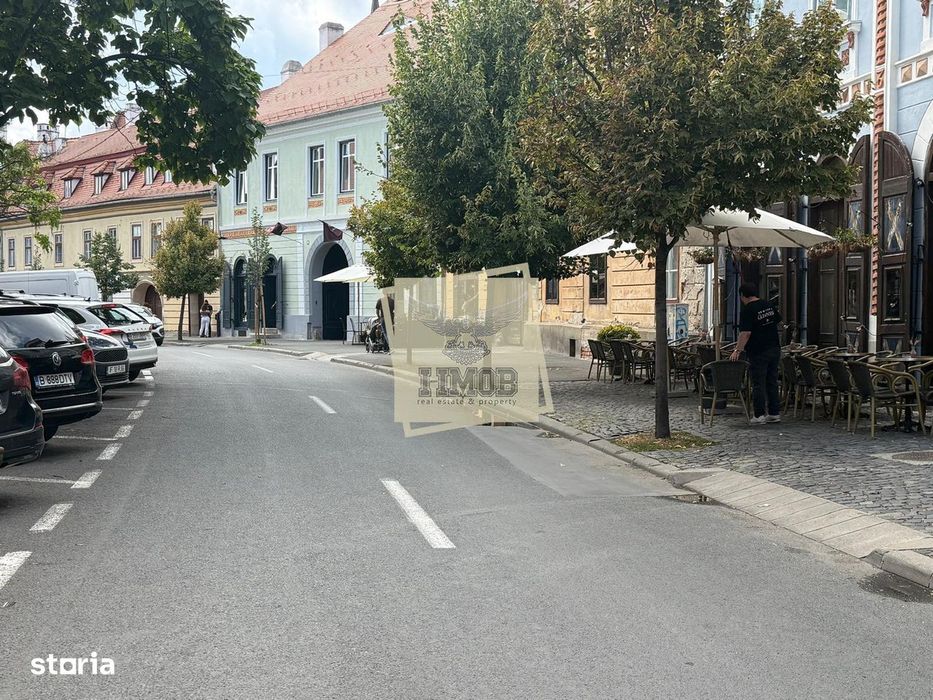 Apartament spatios cu 2 camere  in Centrul Sibiului