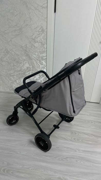 Продается Детская коляска