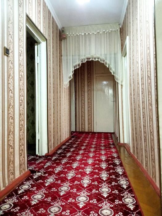 4 xonali xonadon. 17-kichik tumanda joylashgan.