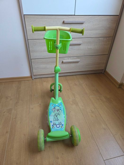 Детска Тротинетка  триколка