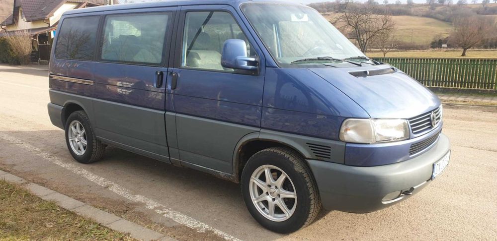 Vând sau schimb t4 multivan