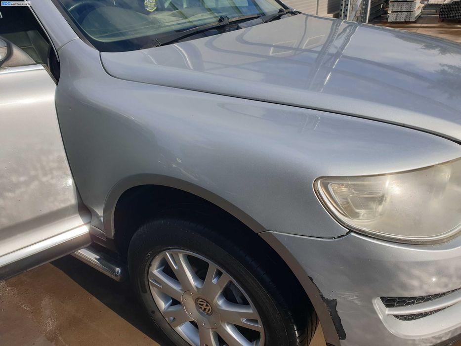 Aripa Dreapta Fata Volkswagen Touareg 7L FL Facelift 2007 - 2010 Culoare LA7W [K8259]
