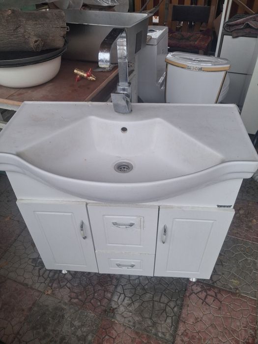 Продается  тумба.