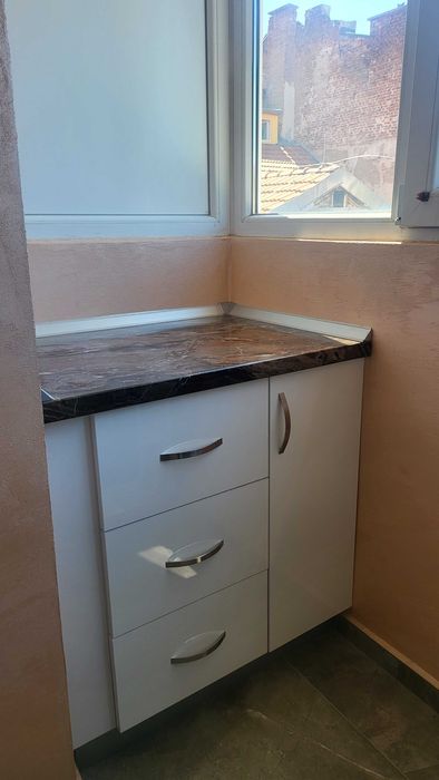 Дава се под наем Тристаен апартамент в София, Връбница 2 - 110 кв.м за 900 € - Снимка #14