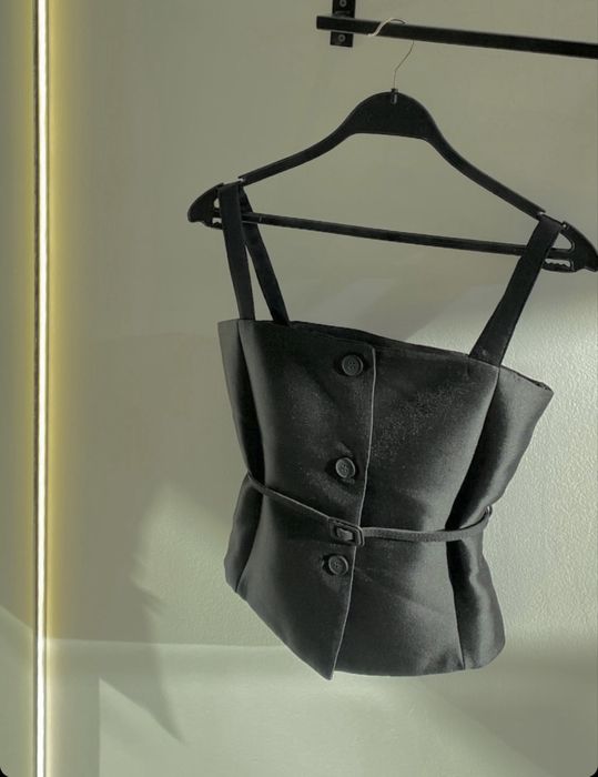 Продам корсет с ремнем в идеале