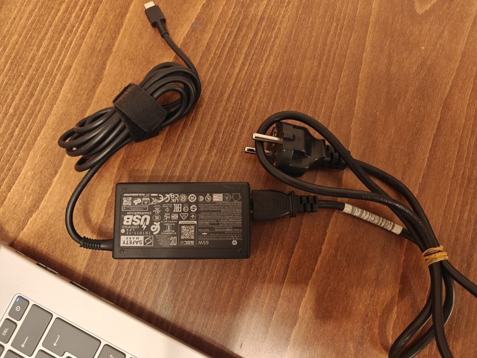 Неупотребяван лаптоп HP EliteBook 640 G11 в гаранция до Септември  202