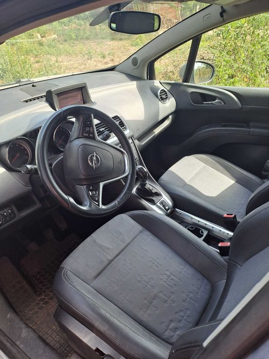 Opel Meriva 1.4 газ. инжекцион Ланди Ренцо-2012-верига климатик