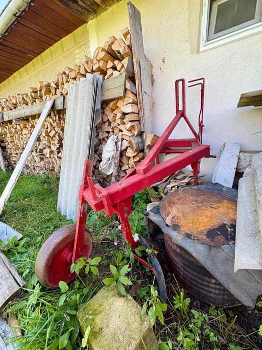 PACHET!Tractor Belarus 4x4 +Încărcător frontal,Cupă - RECONDITIONAT TOTAL + Platformă 2 Axe + Plug 2 brazdare