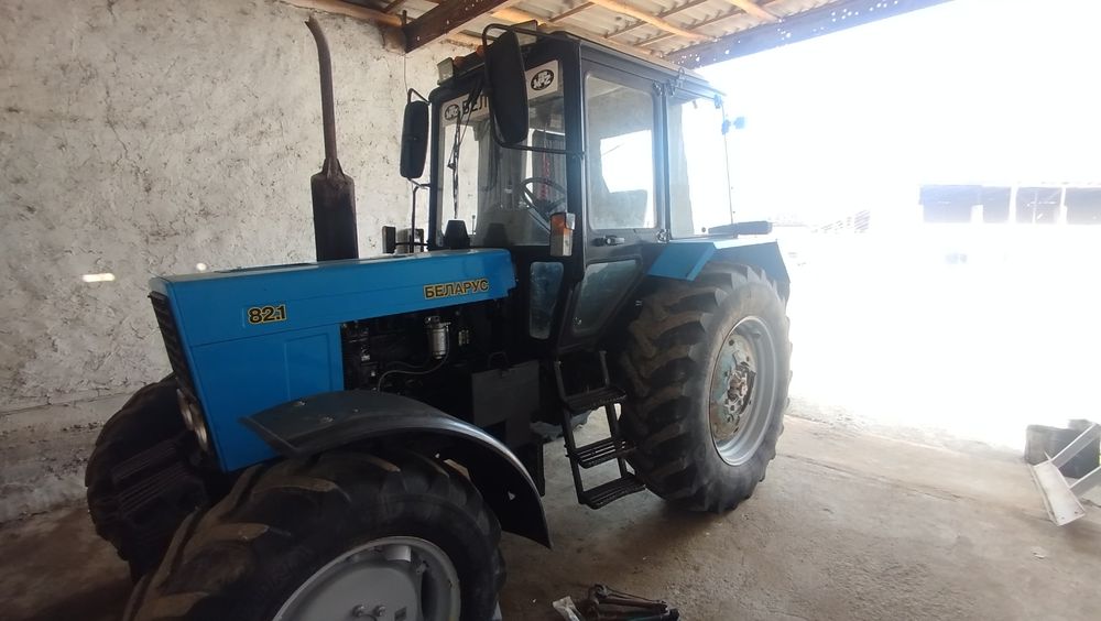 МТЗ 82.1 сотилади