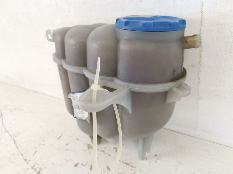 Vas Lichid Antigel Audi A4 B9 2015 2016 2017 2018 2019 2020 Original I