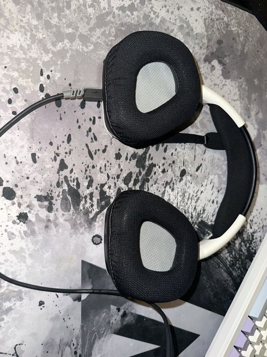 Безжични слушалки Corsair VOID RGB ELITE Wireless Premium Geming