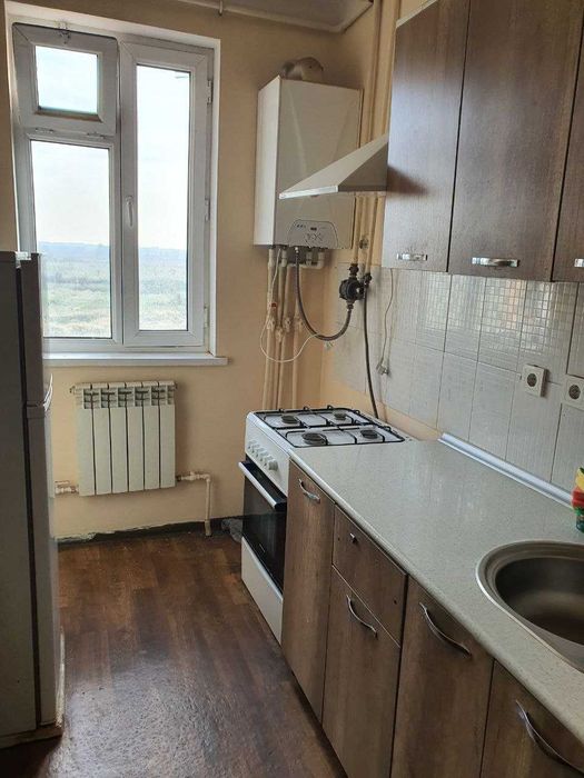 Toshkent viloyati Nurafshon shaxri Yangi Obod Maxlasi 2 xonali uy