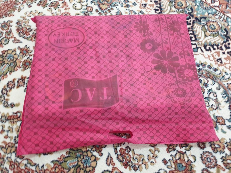 Покрывала на кровать 2шт