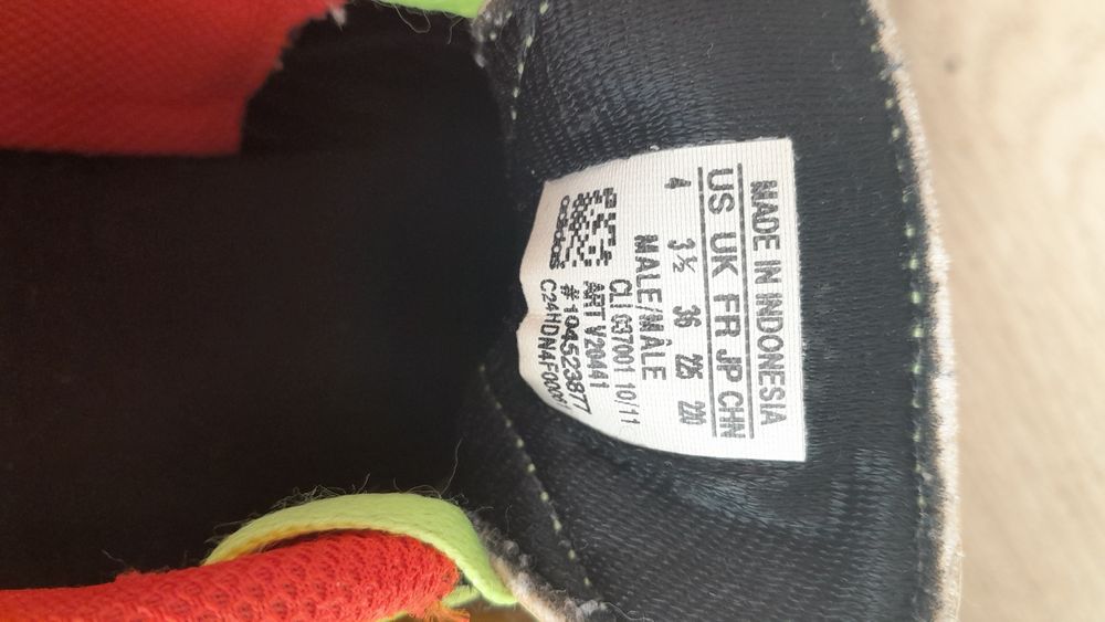 Маратонки Adidas F- SD