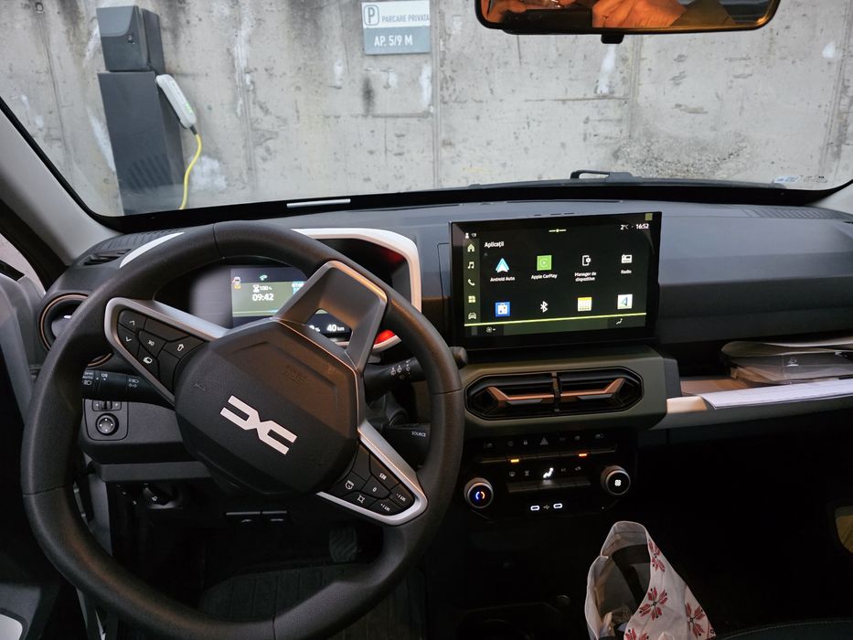 Pt Taxi Dacia spring electrica 2023 de închiriat .sau cu ziua incarcat