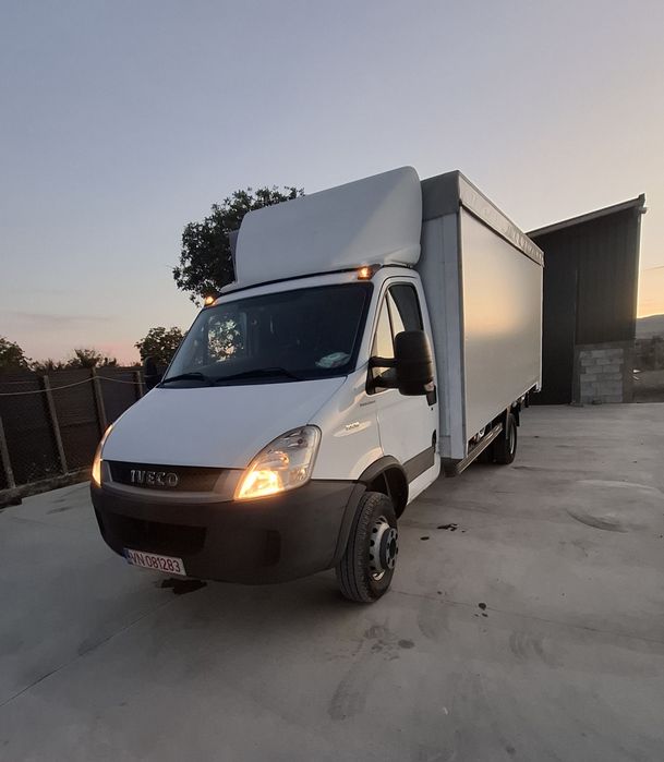 Vând Iveco Daily 70C18-DETARAT 3,5 TONE -se conduce cu Cat B