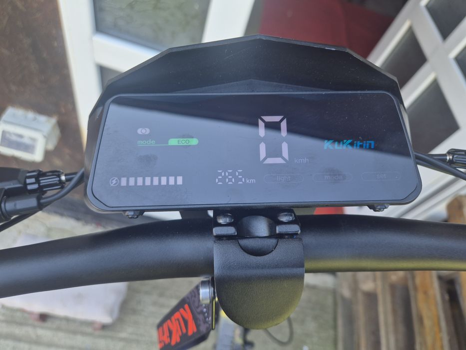 Trotineta electrica Kukirin G2, pliabil Putere 800W, viteza 45km/h, 55km