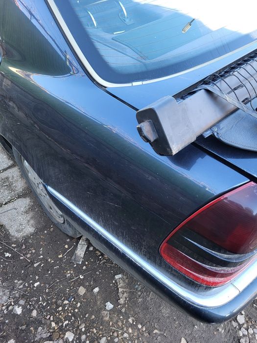 Щора за мазда6 и патерица за мазда6.