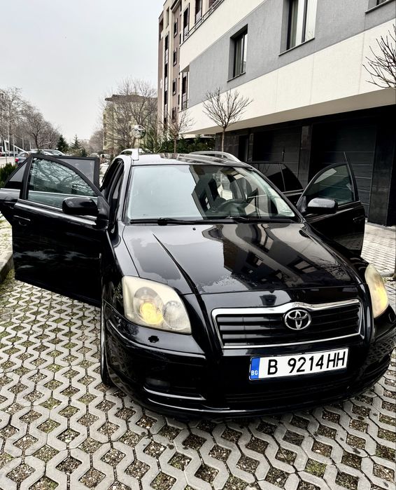 Продавам Toyota 2.2 D-4D, 2005 г.