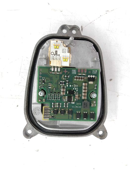 ZKW модул баласт за десен мигач Opel insignia b sport tourer z18 2018г