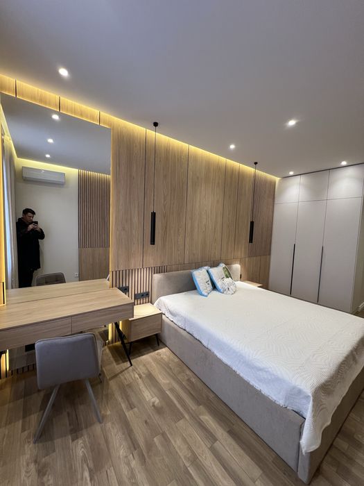 Жк Казахстан! Сдаётся новая 3- ком квартира срочно! Реальное фото!