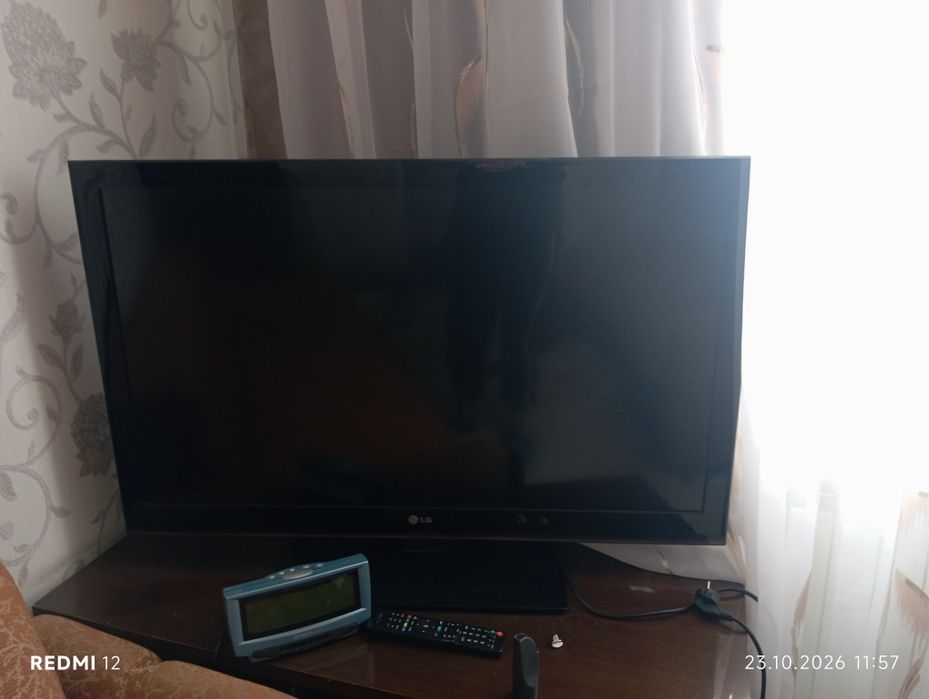 Продам  телевизор
