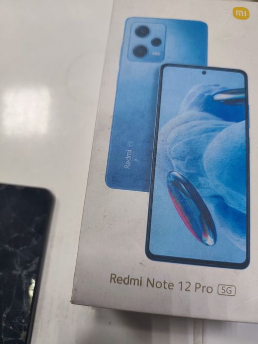 Продам телефон рабочий