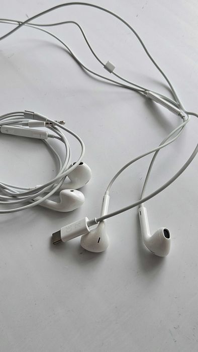 Проводные наушники Apple Earpods