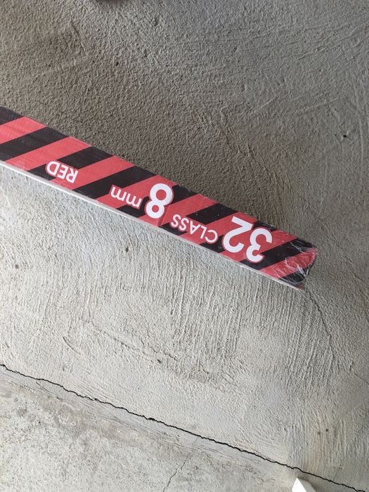 продается ламинат