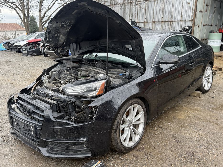 ПРОДАВА НА ЧАСТИ/Audi A5 2.0 tfsi фейс / ауди а5 2013г на части