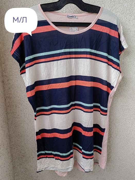 Дамскаи блузи различни размери НОВИ