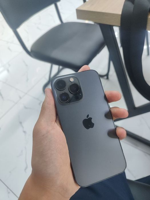 iPhone 13 pro.