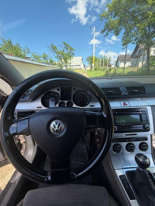 VOLKSWAGEN Passat 0 — imagine 4