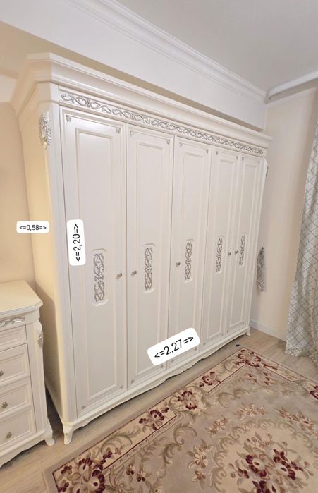 Продам спальный гарнитур