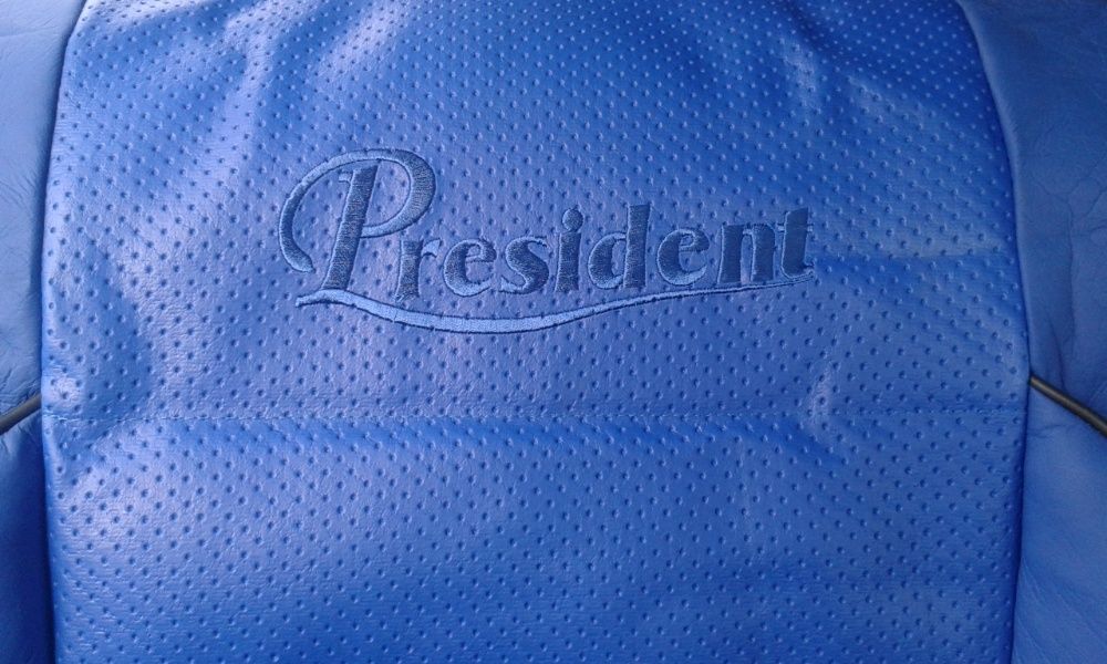 чехлы из кожвинила!