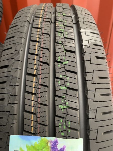 Нови всесезонни бусови гуми ROTALLA VAN 4 SEASON 205/70R15C НОВ DOT
