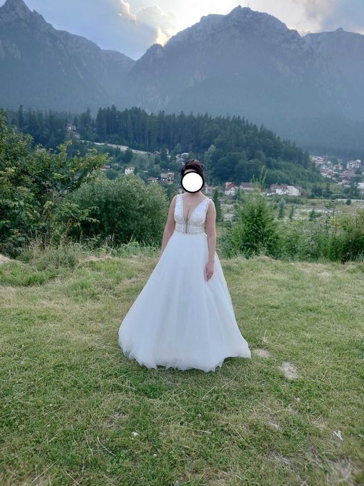 Rochie mireasa superba
