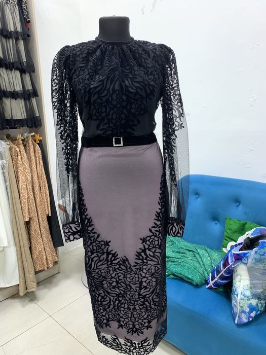 Продается нарядные платья