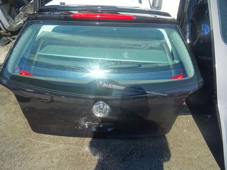 Vand Haion Volkswagen Polo Cross din 2008 volan pe stanga fara rugina fara lovituri